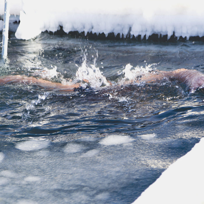 Wie sich Eisbaden auf deine Gesundheit auswirkt