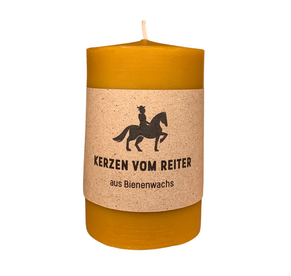 Kerze aus Bienenwachs